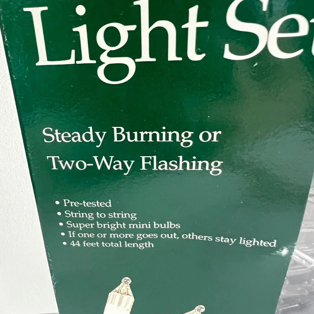 Holiday Time 100 Light Indoor Outdoor Mini Light Set Clear 44ft SH-100/2W